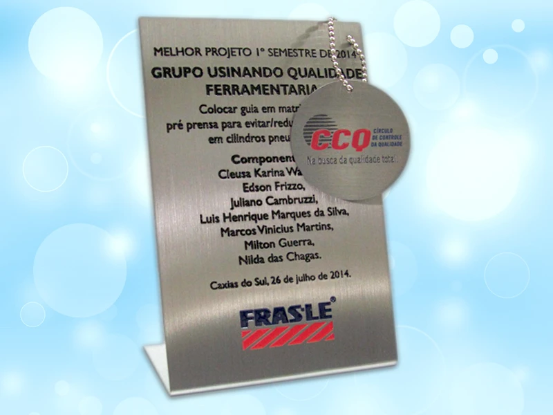 Display em inox personalizado