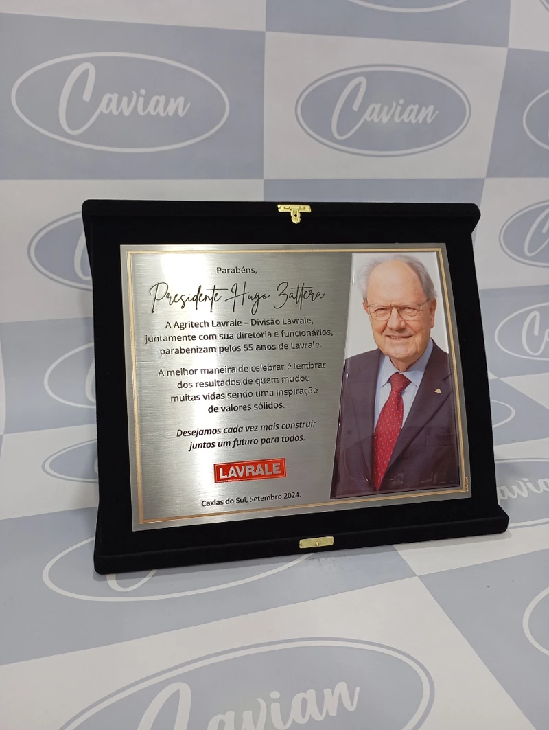 Placa de homenagem em aço inox no Rio Grande do Sul